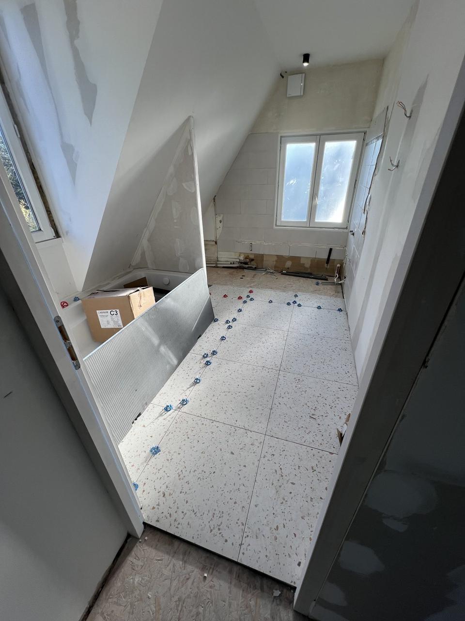 Rénovation salle de bain enfant Bois d'Achelles – pendant travaux, 3