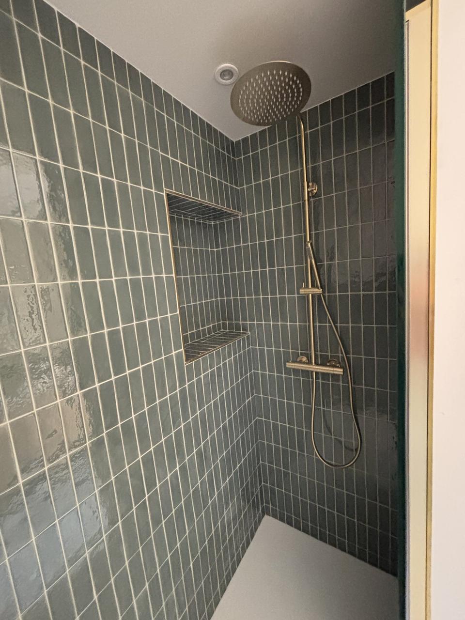 Rénovation salle de bain parentale Bois d'Achelles – résultat final, 7