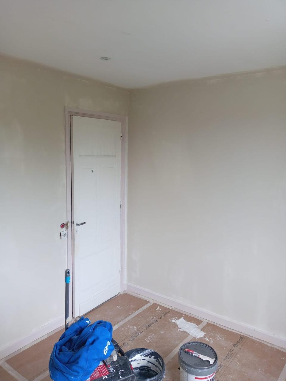 Rénovation chambre plâtrerie peinture – vue 3