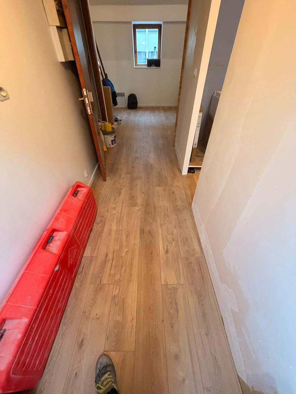 Pose carrelage douche avec croisillons