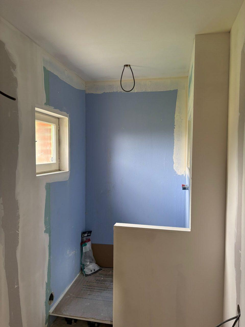 Salle de bain en chantier à Coutiches – attentes électriques et éclairage, Top Reno