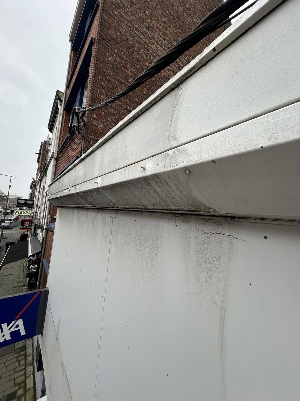 Façade AXA Lille avant travaux – détail