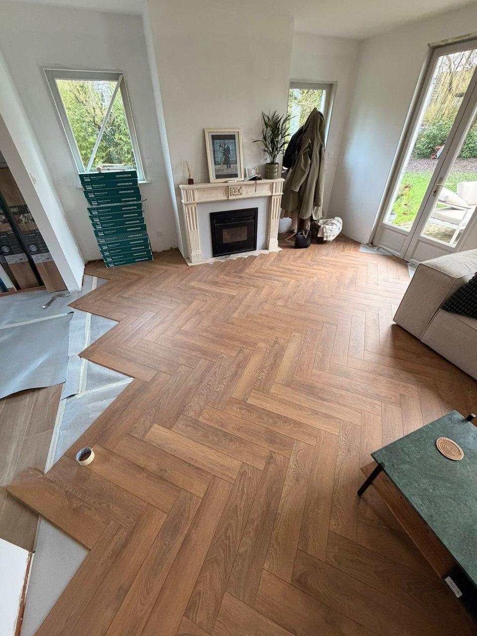 Pose de revêtement de sol à Tourcoing — Top Reno